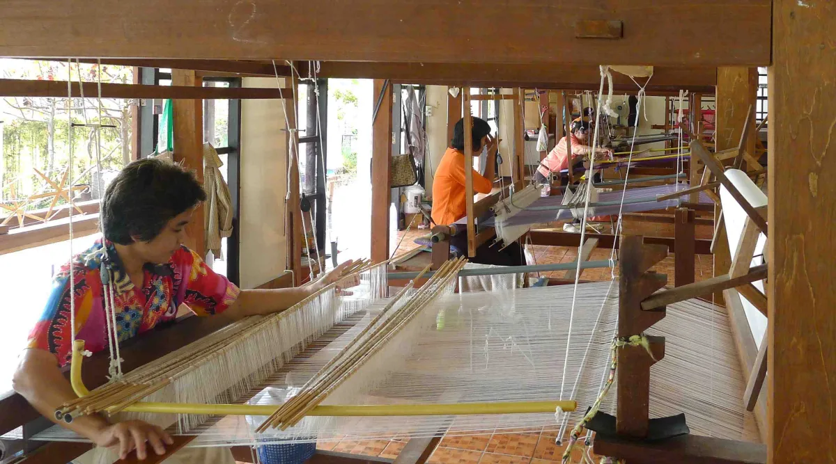 Lifestyle Tourism: Visiting and Experiencing Cloth Weaving in Lamphun Province