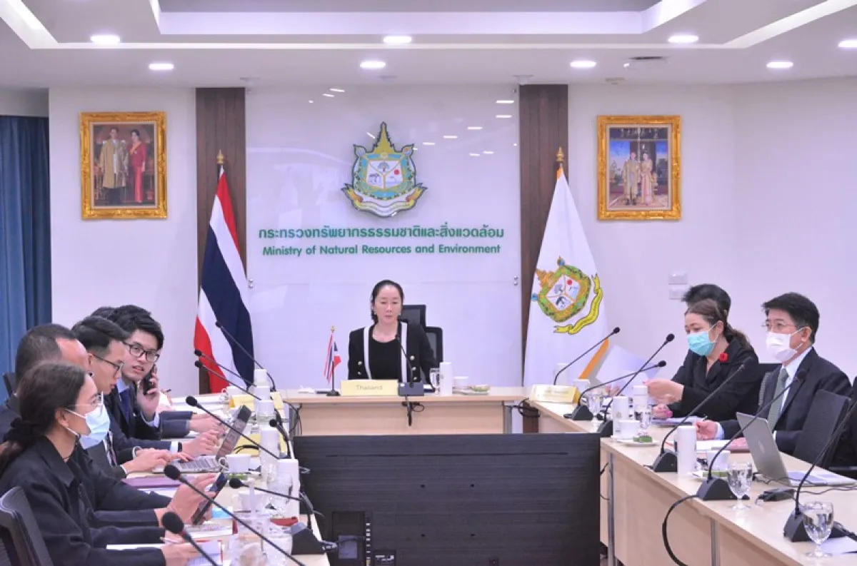 Prime Minister of Thailand hosts prime ministers of Lao PDR and Myanmar for discussion on transboundary haze pollution problems and PM 2.5, and proposes five “CLEAR Sky Strategies” to solve the transboundary haze pollution problem facing the three countri