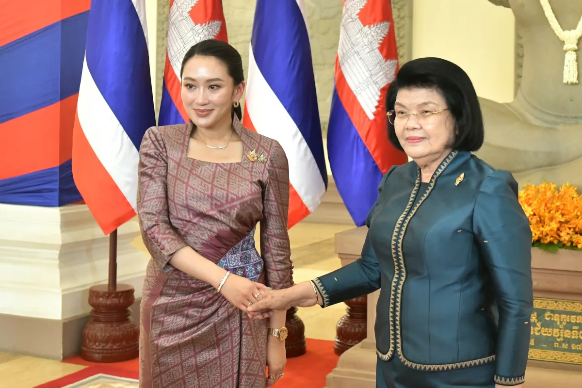 ペートンタン首相が、カンボジアの女性議長と会談しました。