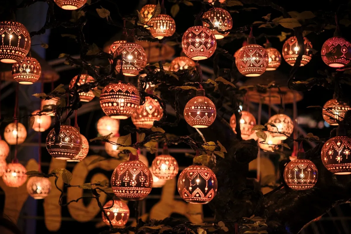 ประเพณี "จุดไฟตูมกา" ออกพรรษายโสธร 2568