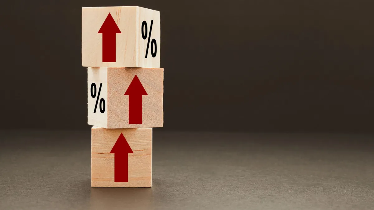 タイ中銀、新総裁就任後初の金融政策委員会で政策金利据え置き