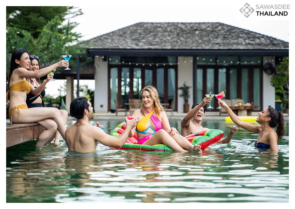 Why Foreigners Are Choosing Th...