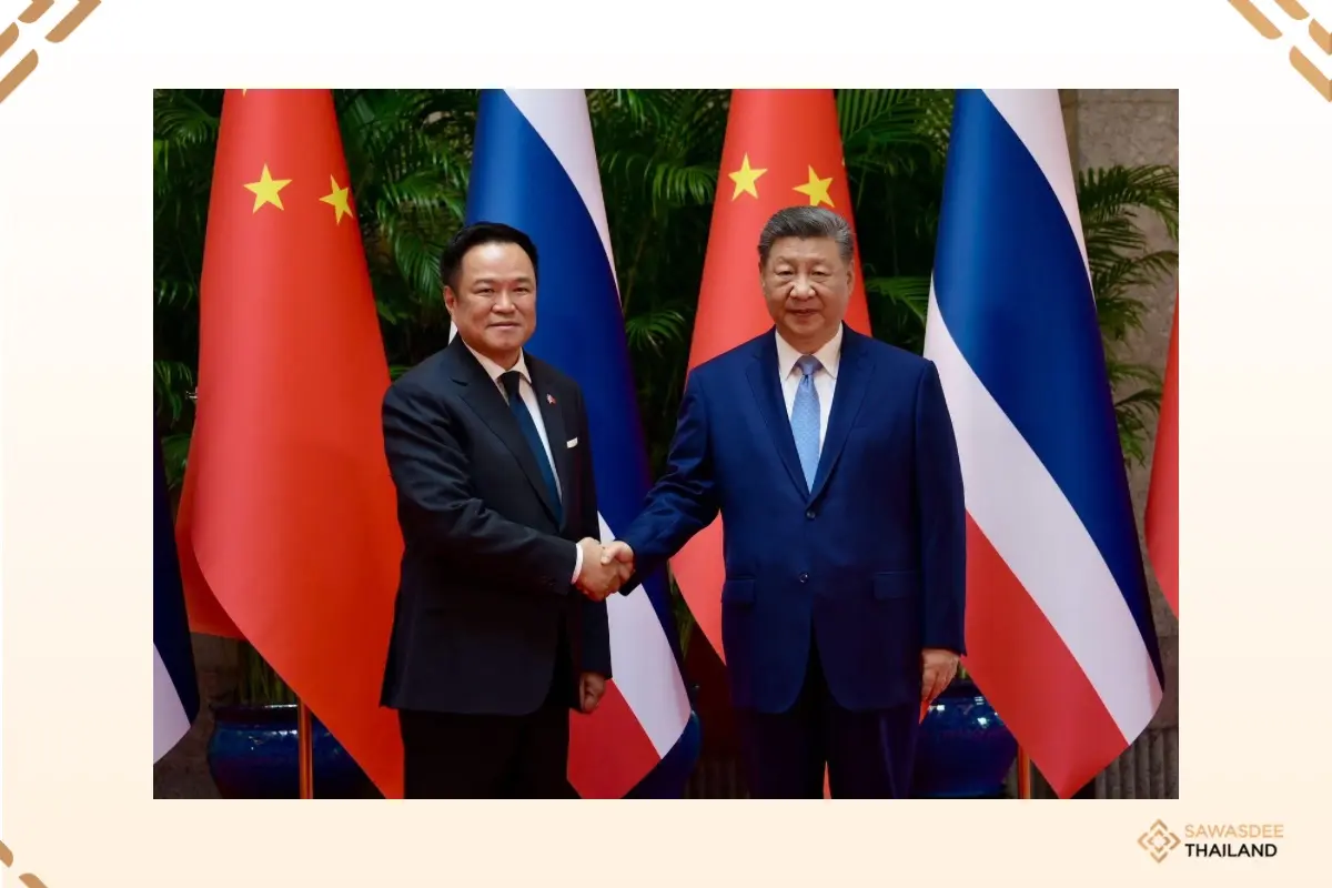 Thai PM Meets Xi Jinping, Pled...