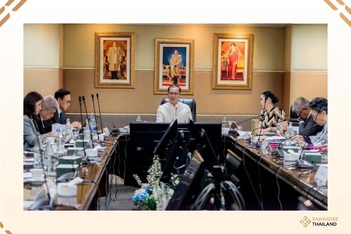 Thailand Develops Visitor Econ...