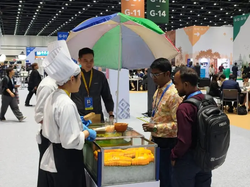 Thailand Serves Up a Taste of Thainess With a Traditional Fruit Cart at the 2026 IMF–World Bank Group Annual Meetings